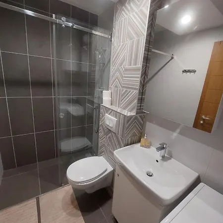 Apartlux Danilo 1